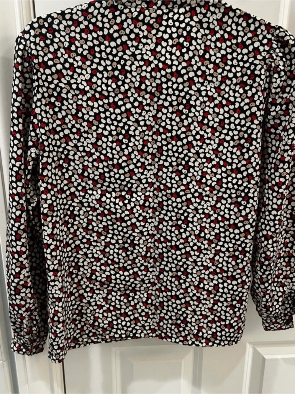 Vintage 80s Koret Abstract Pussybow Blouse Red Black Indie Sleaze Bow Button Up - Picture 7 of 10